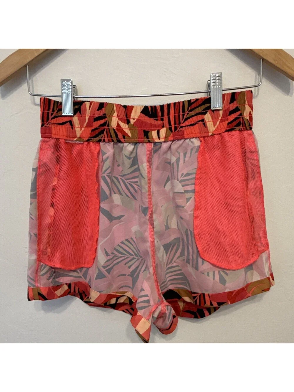 adidas FARM Rio Collab. Women’s Tropical Floral Running Shorts XS Red/Pink